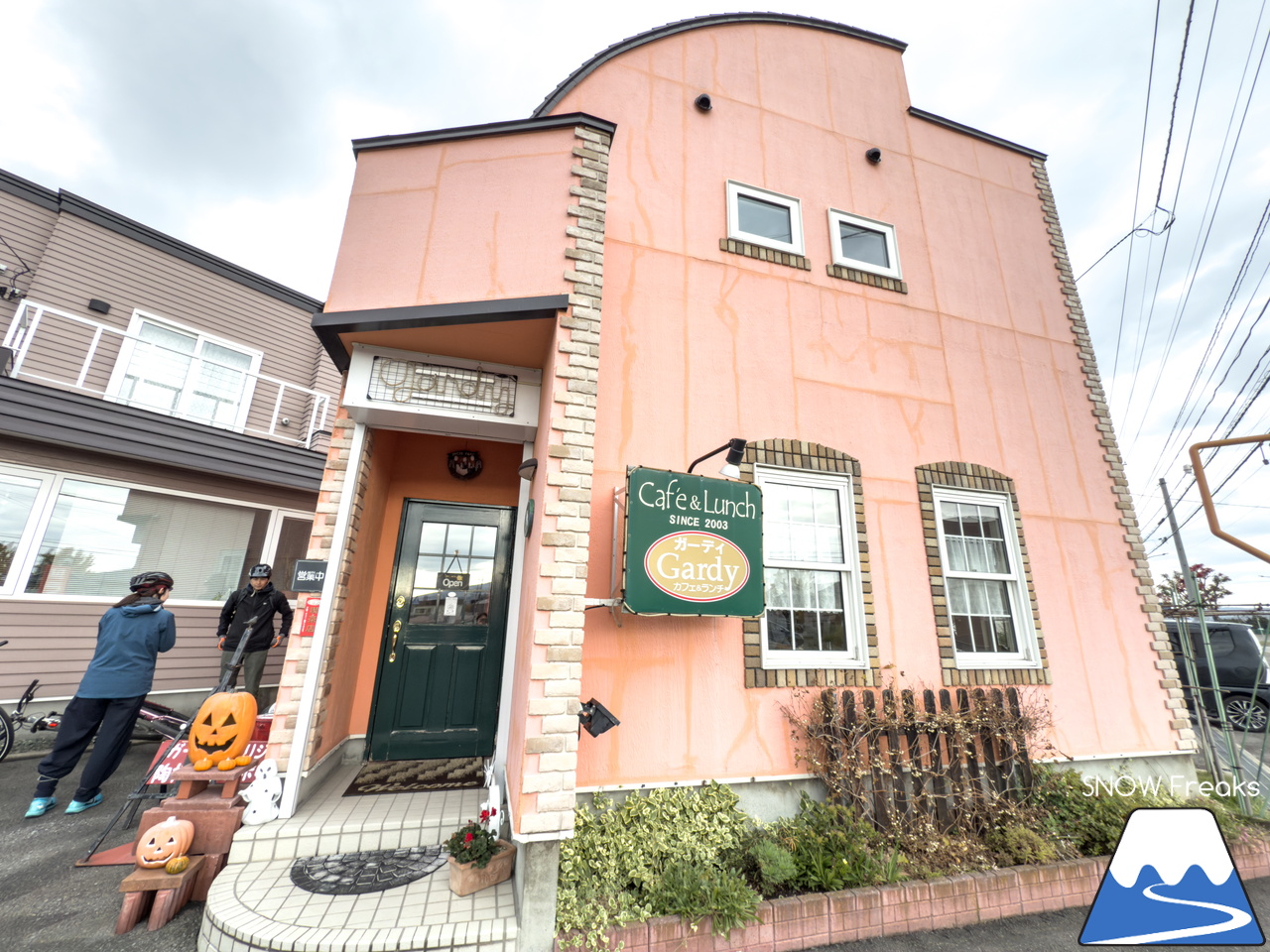 ローカルな展望台に、美味しいグルメ…。ちょっとディープな秋の深川市を電動アシスト自転車『ADO Air Carbon』でサイクリング旅(^^)/